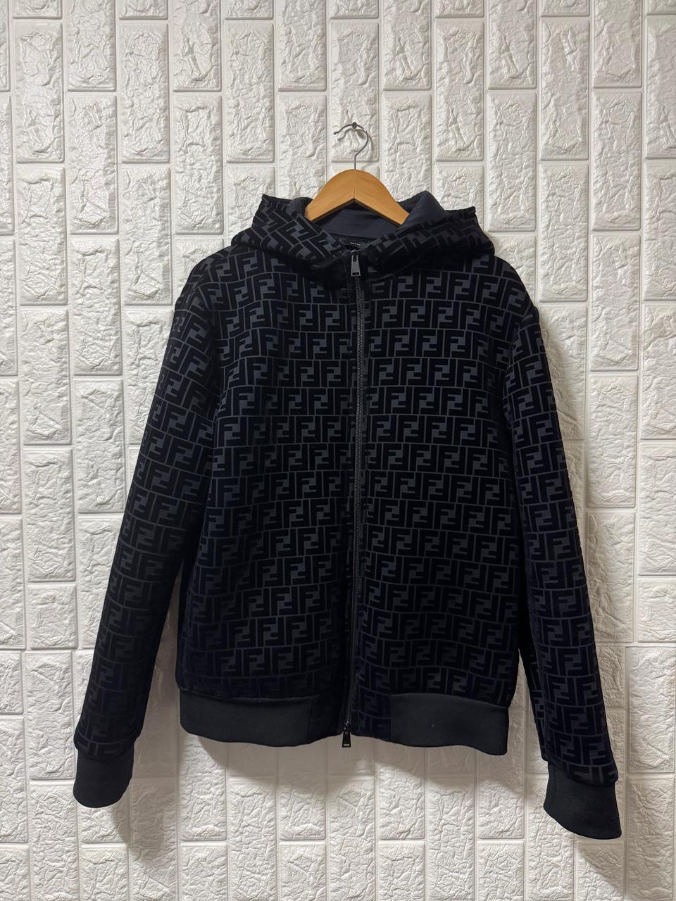 [50] 펜디 FF로고 풀 모노그램 벨벳 후드집업