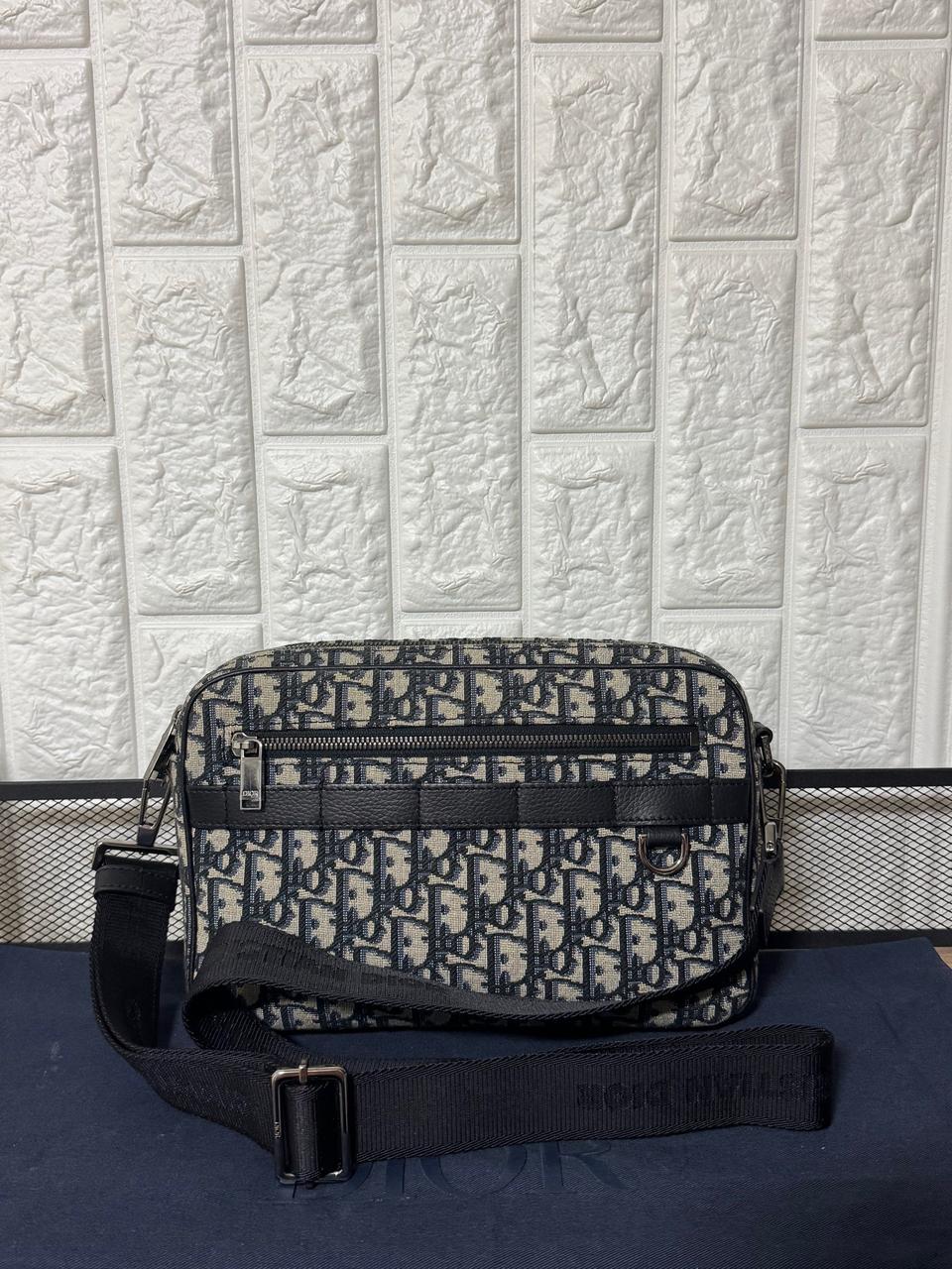 [OS] 디올 사파리 맥시 오블리크 자카드 메신저백