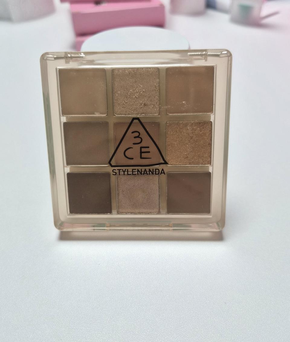 쓰리씨이 멀티 아이 컬러 팔레트 버터크림 BUTTER CREAM 3CE