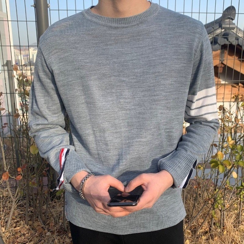 톰브라운 사선완장 니트