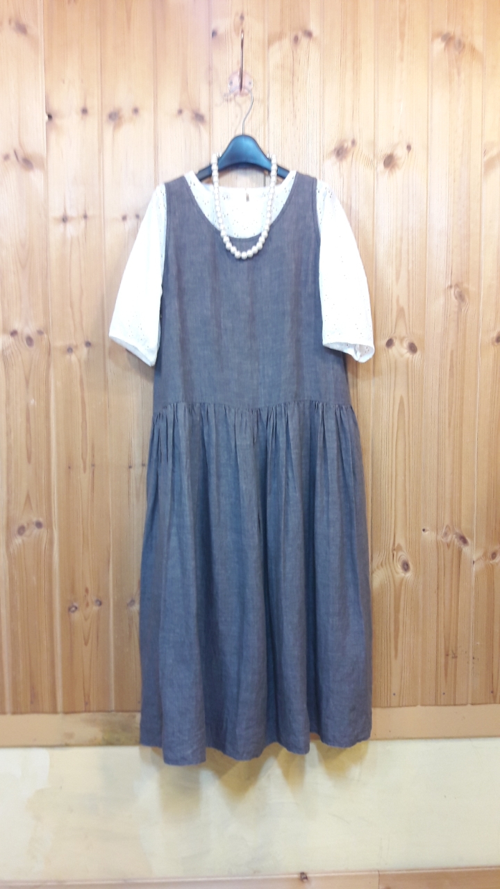 * 조끼 스타일 린넨 롱 원피스     ( 새 상 품)