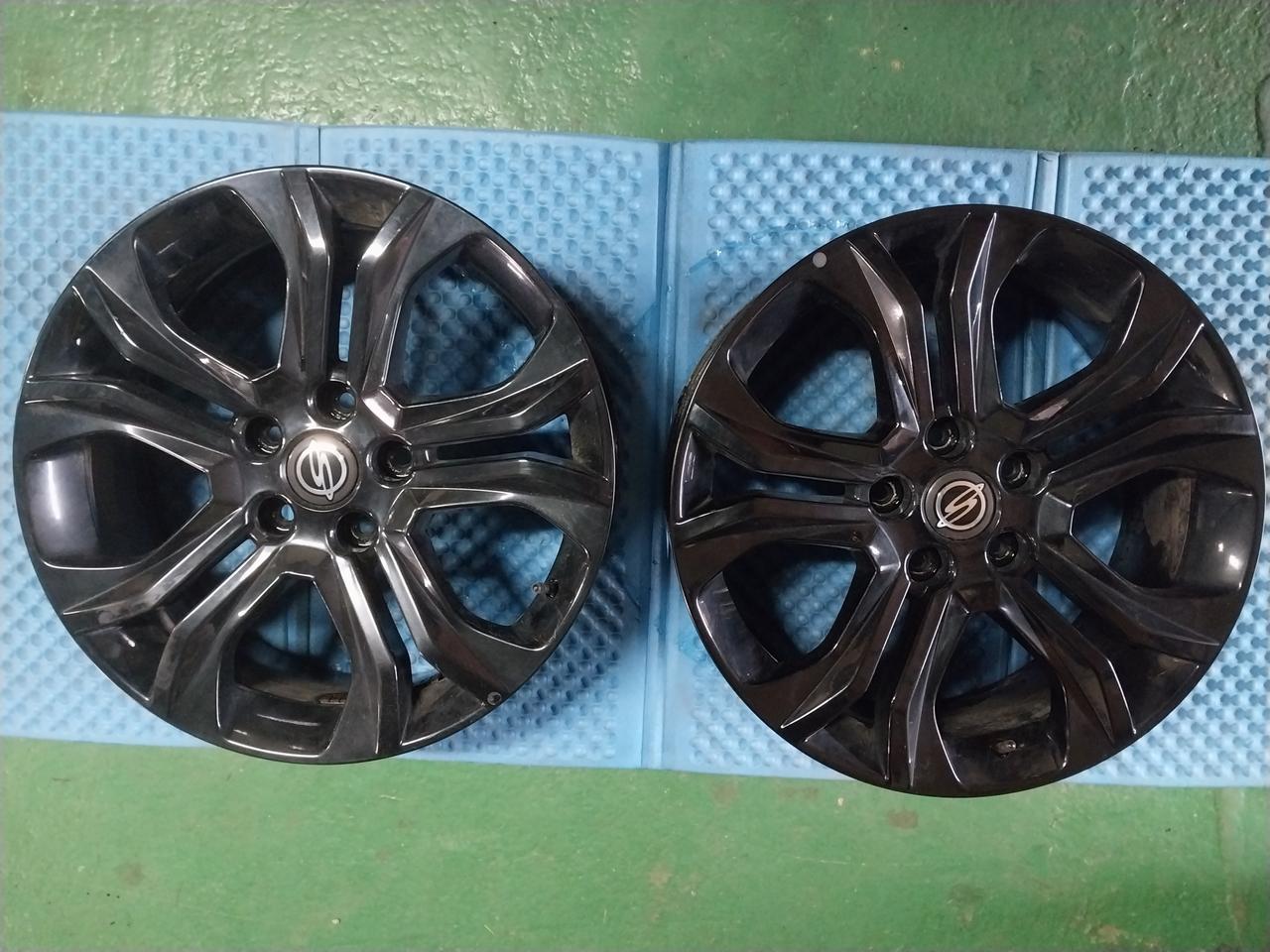 렉스턴 20인치 블랙 휠 2개