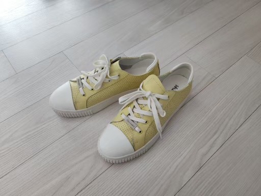 SHUMAHERT 펀칭 소가죽 스니커즈250(미사용)