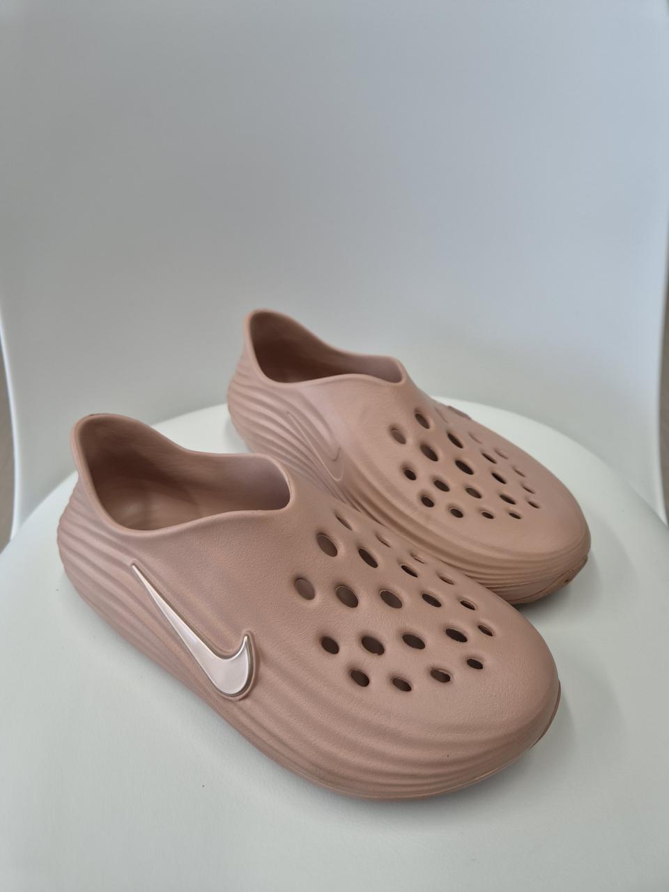 나이키  리액트x리쥬버네이트