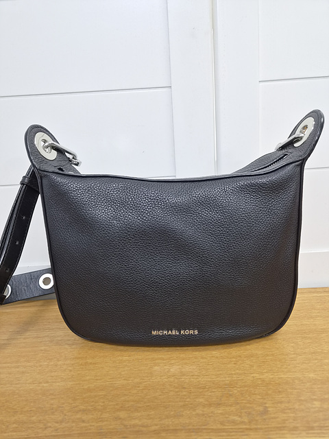 MK 마이클코어스 가죽 크로스백