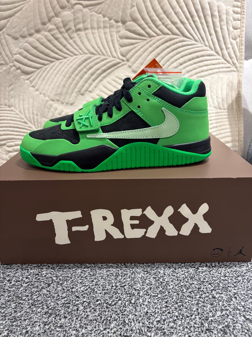 나이키 트래비스 스캇 조던 점프맨 260 265 270 275 280