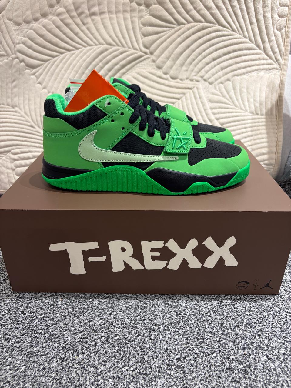 나이키 트래비스 스캇 조던 점프맨 260 265 270 275 280