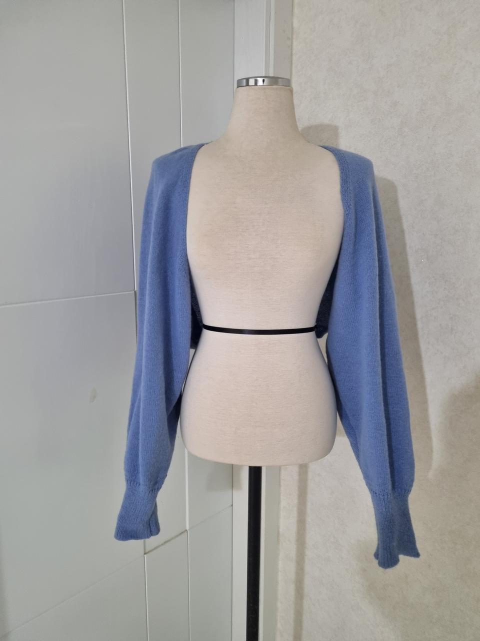 프리 볼레로가디건