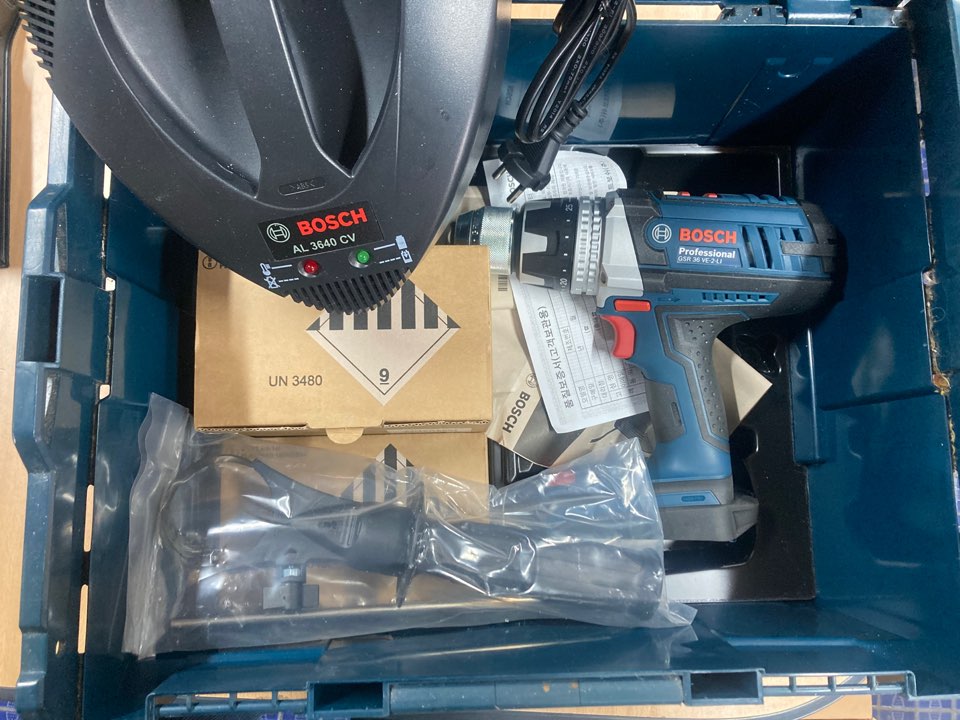 보쉬 GSR36VE-2-LI 36V 충전 드릴 세트 미사용