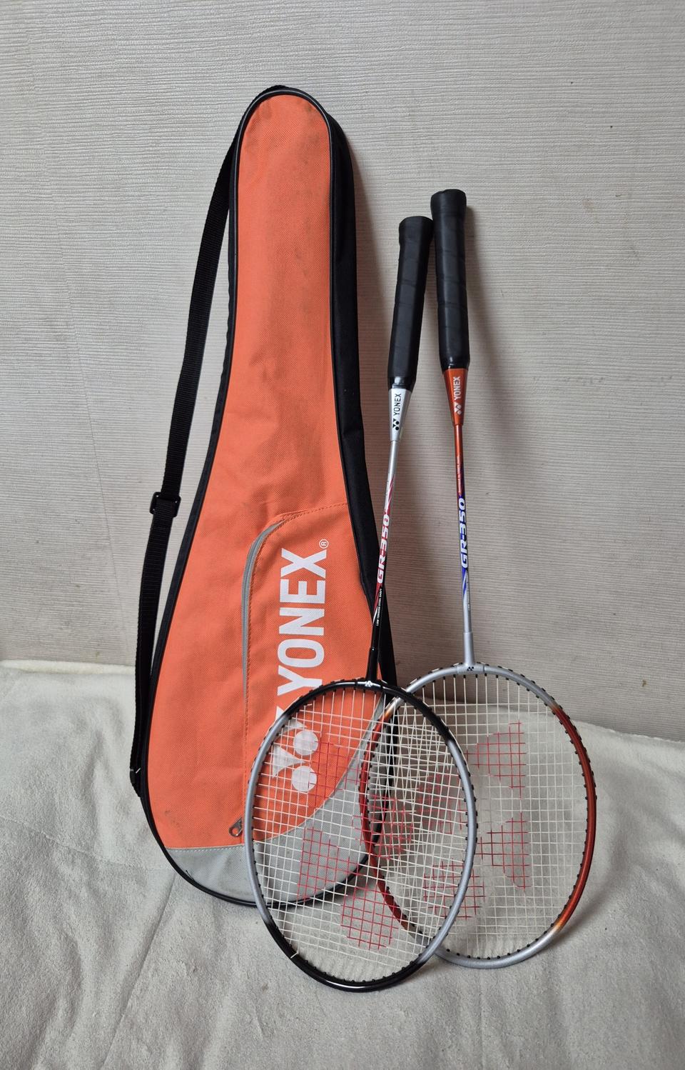 요넥스 GR-350 배드민턴 라켓 2개 + 가방