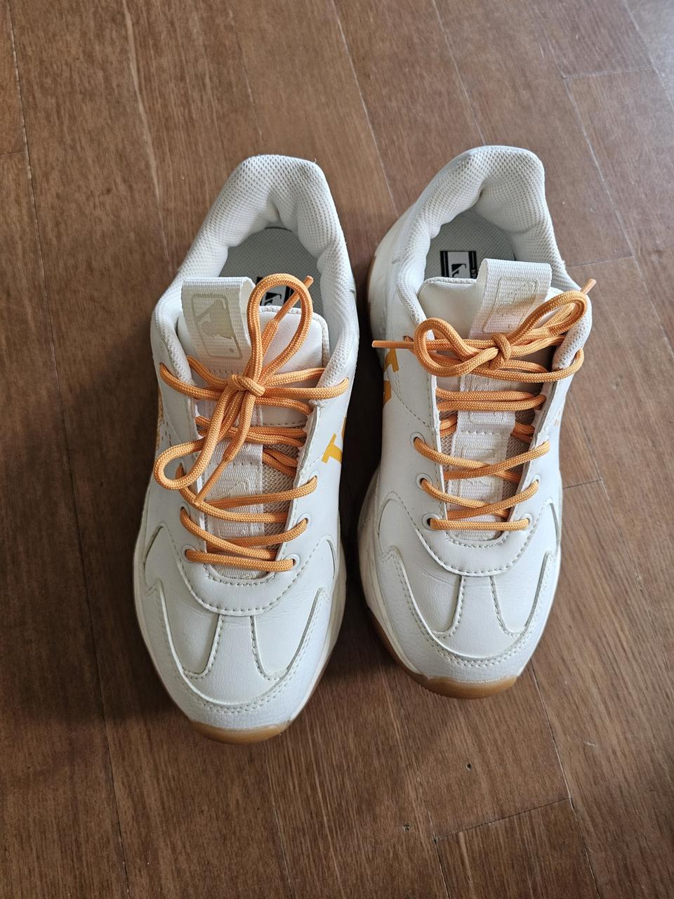 (2회착용)MLB 빅볼청키 픽셀LA