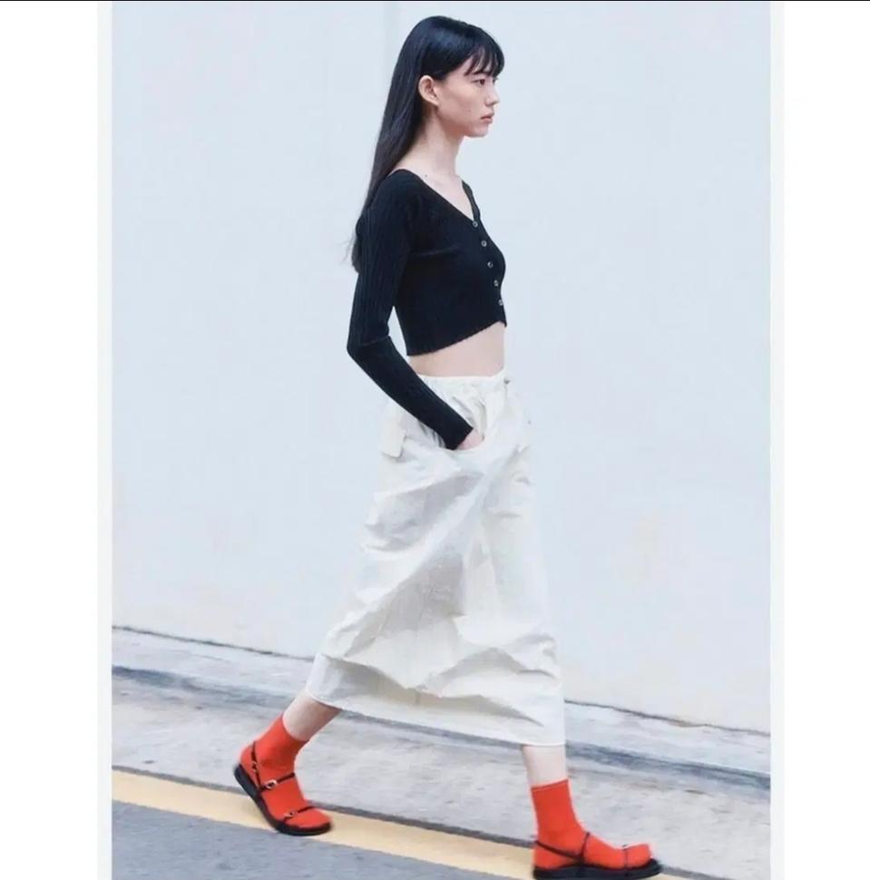 1) 구호 플러스 스커트 치마