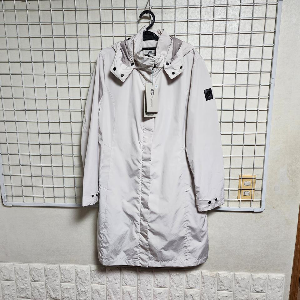 (새상품)네파기능성트렌치코트(여95)