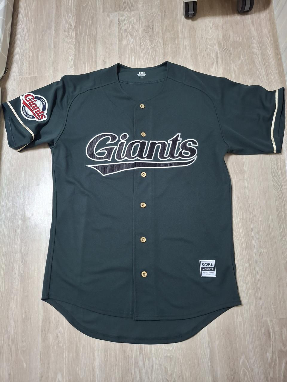 롯데자이언츠 코어 어센틱 22밀리터리 진녹 110사이즈 유니폼