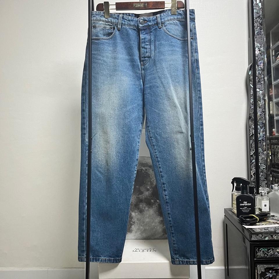 정품 33) 아미 AMI 테이퍼드 핏 데님 청바지