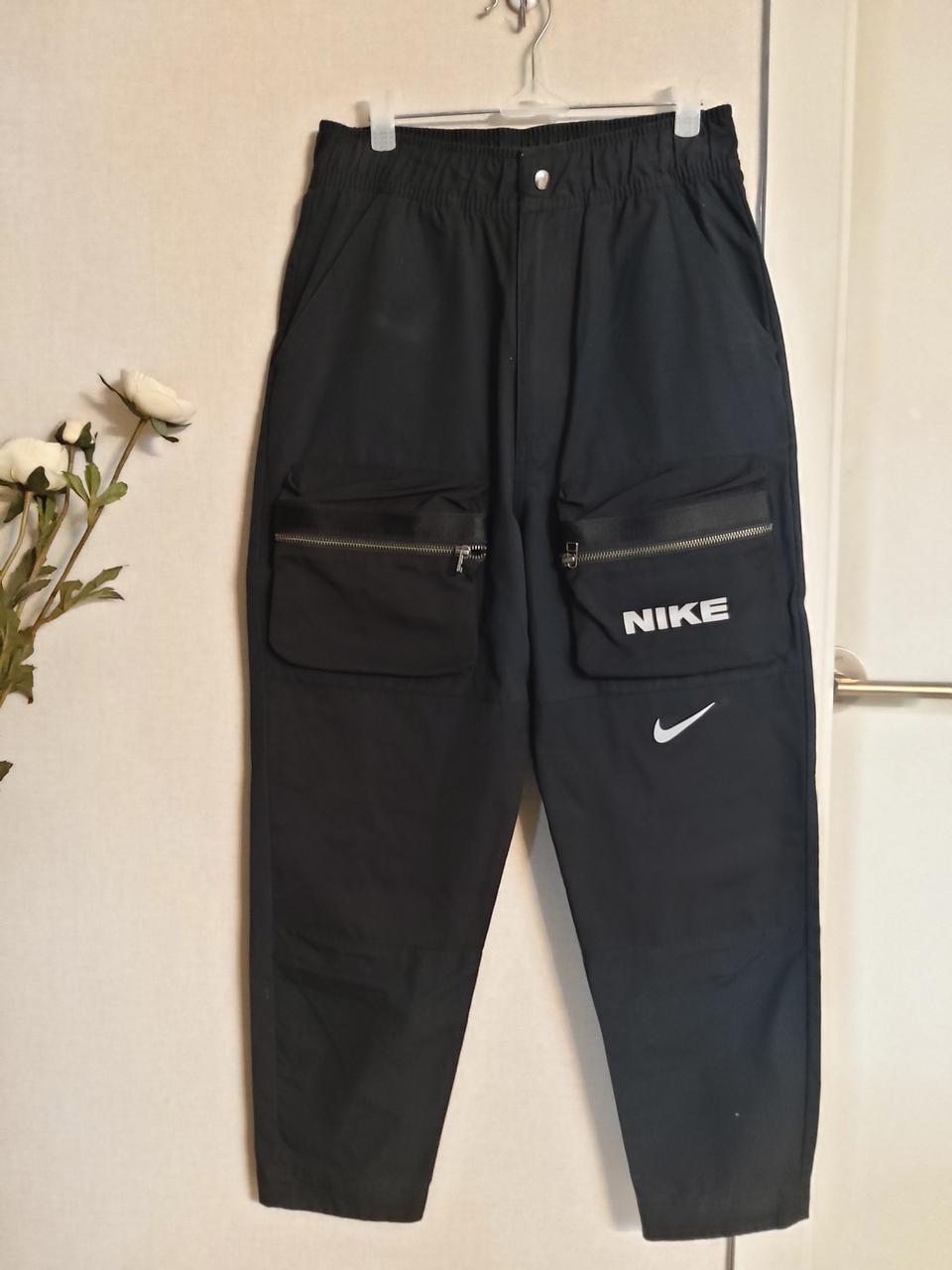 나이키 리미티드 블랙 카고팬츠