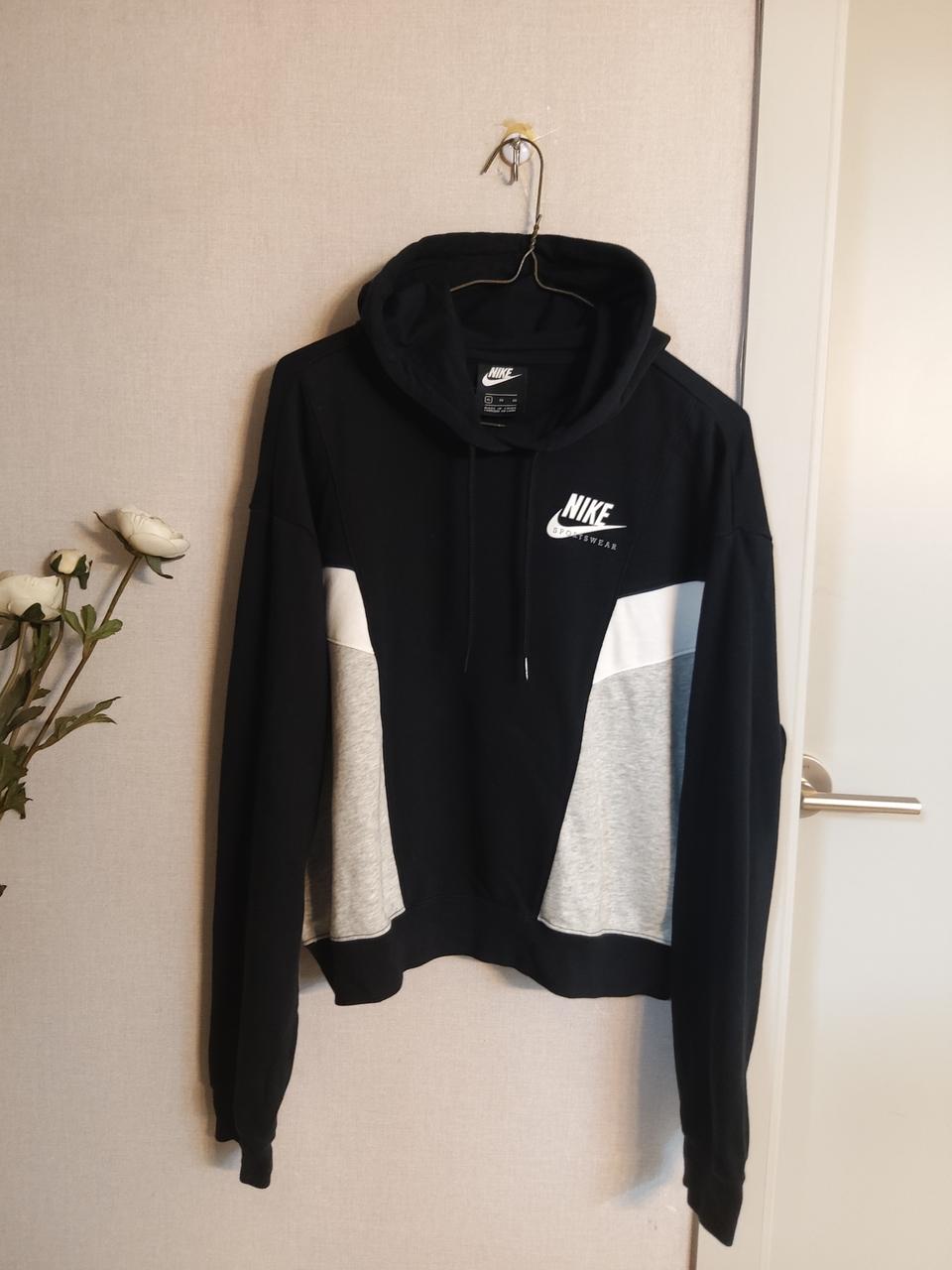 나이키 여성 크롬스포츠웨어 후드티 XL