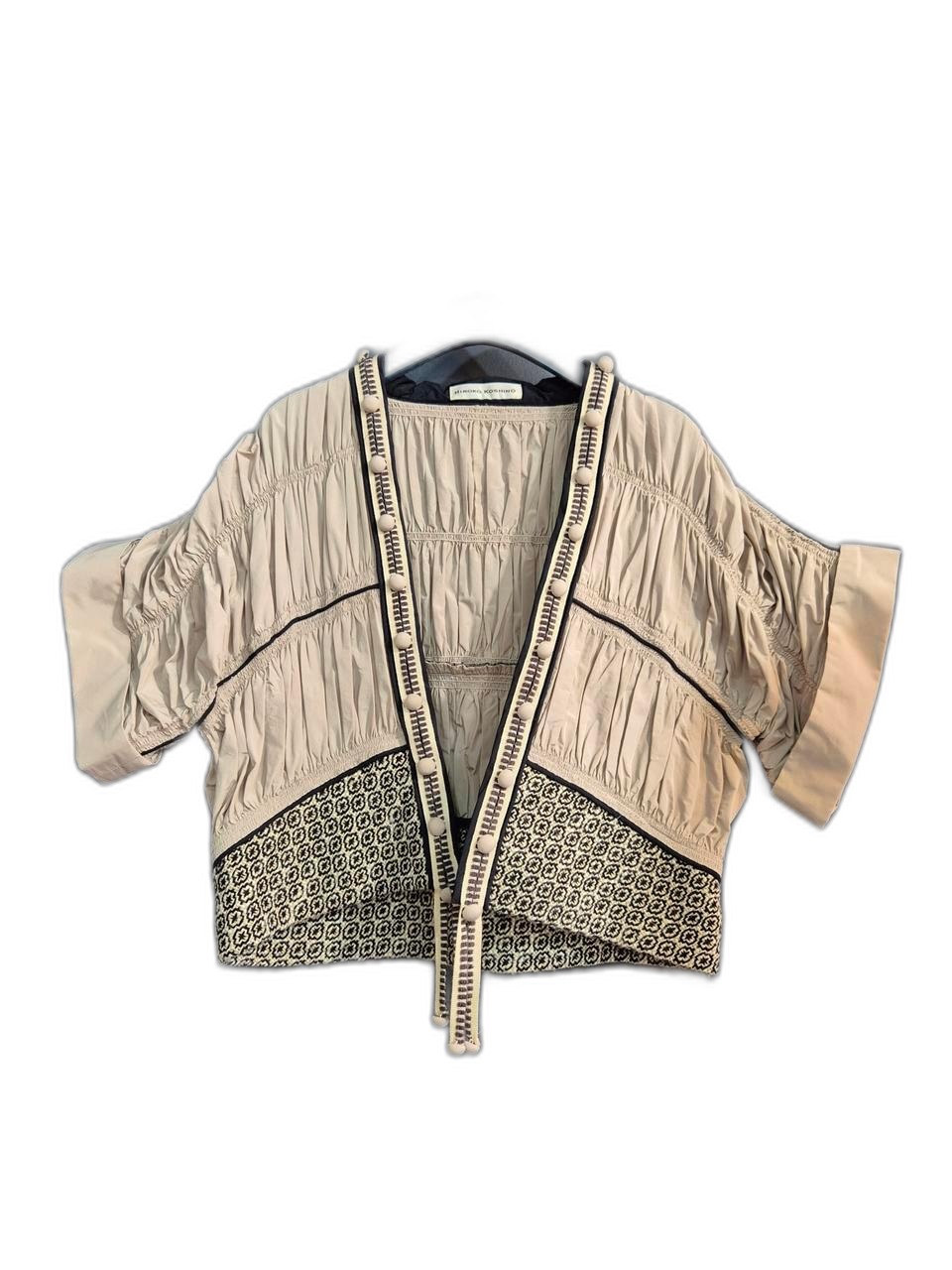 히로코 코시노 크롭 자켓 베이지 40사이즈 55  66 가능