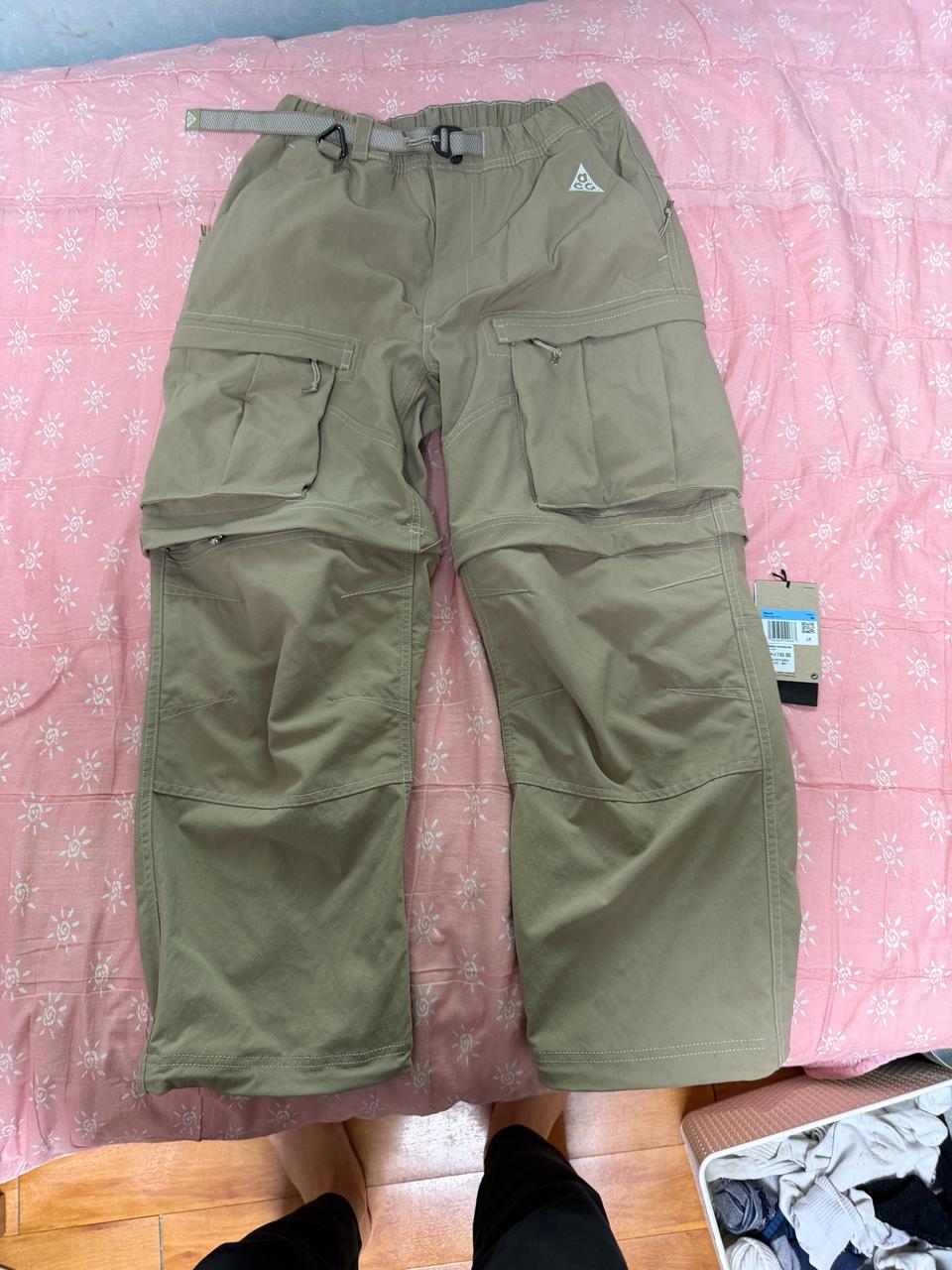 나이키 acg 스미스서밋 카고팬츠 카키 아이언오언 M사이즈 새상품 판매
