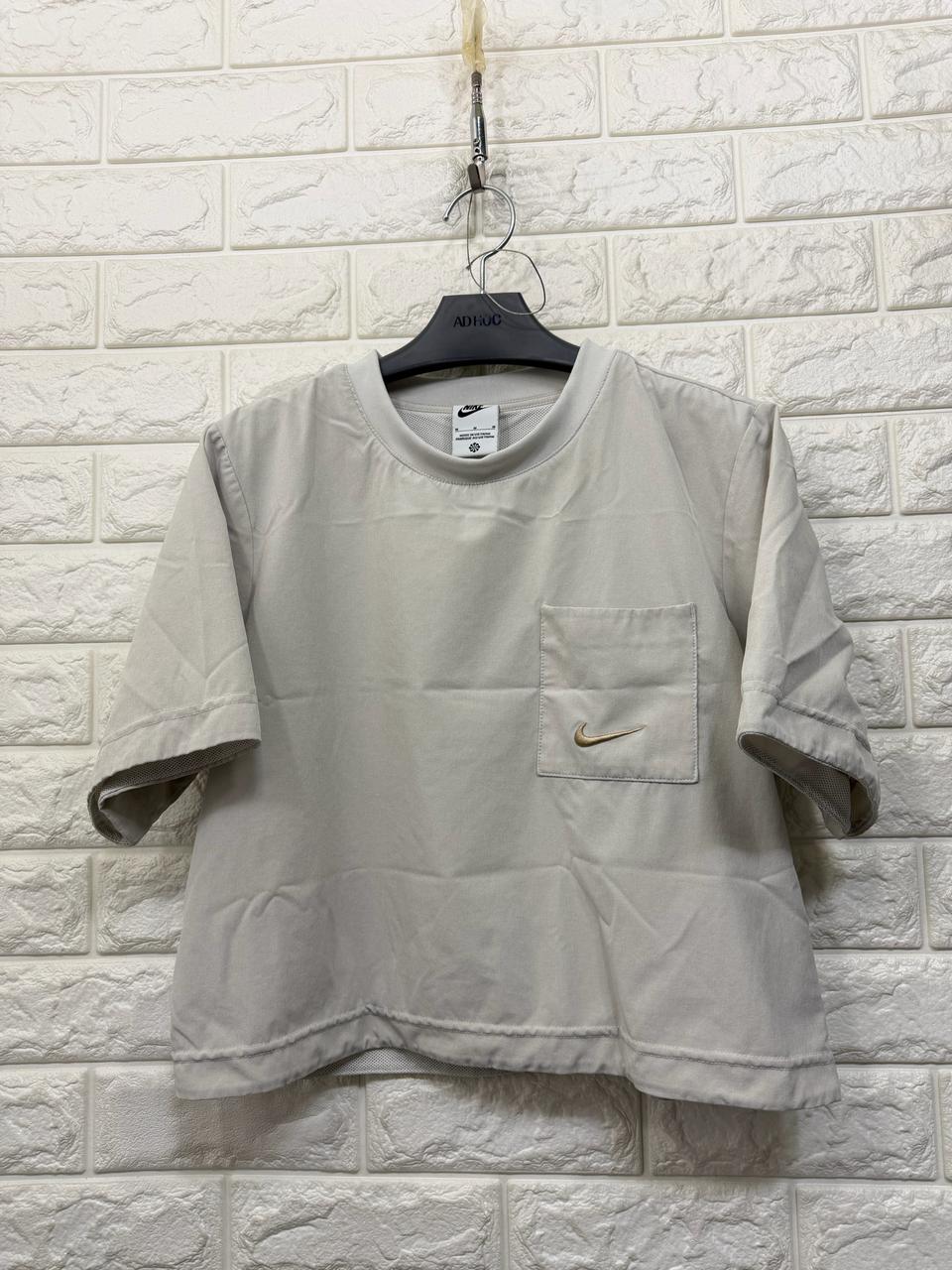 나이키 우븐 반팔 M