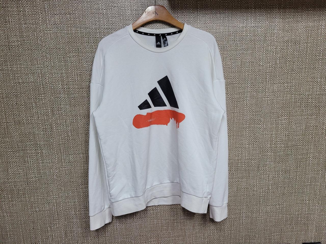 XL 105사이즈 아디다스 맨투맨