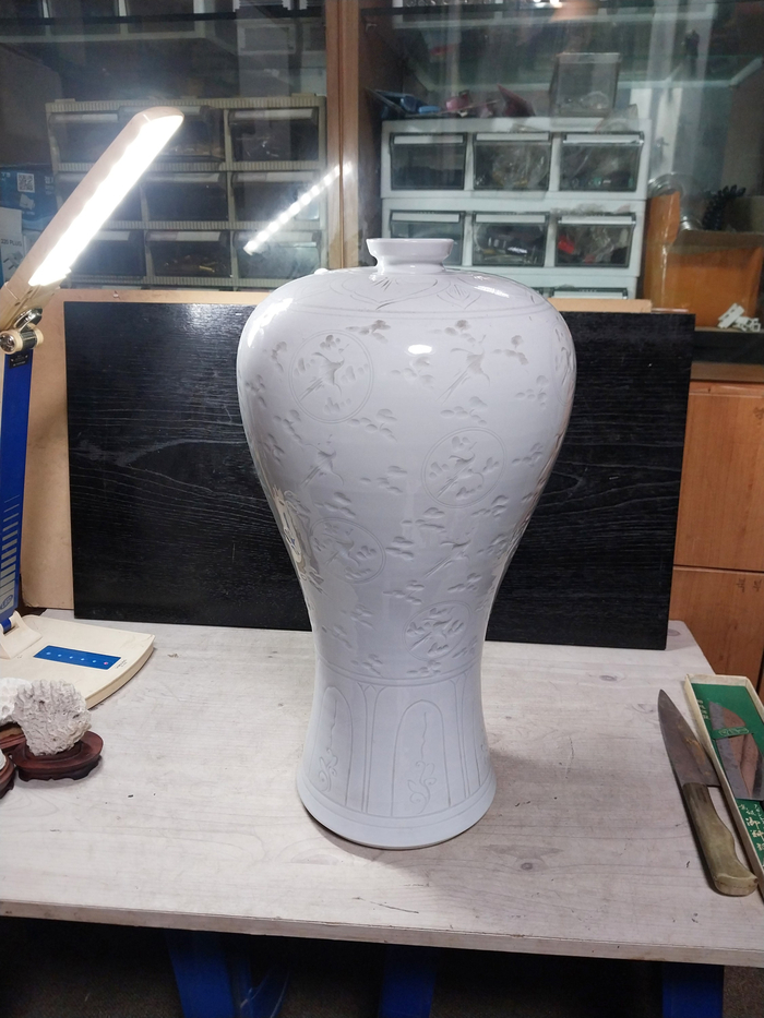 2000 이천 백자 양각 운학문 대형 매병/48 센티