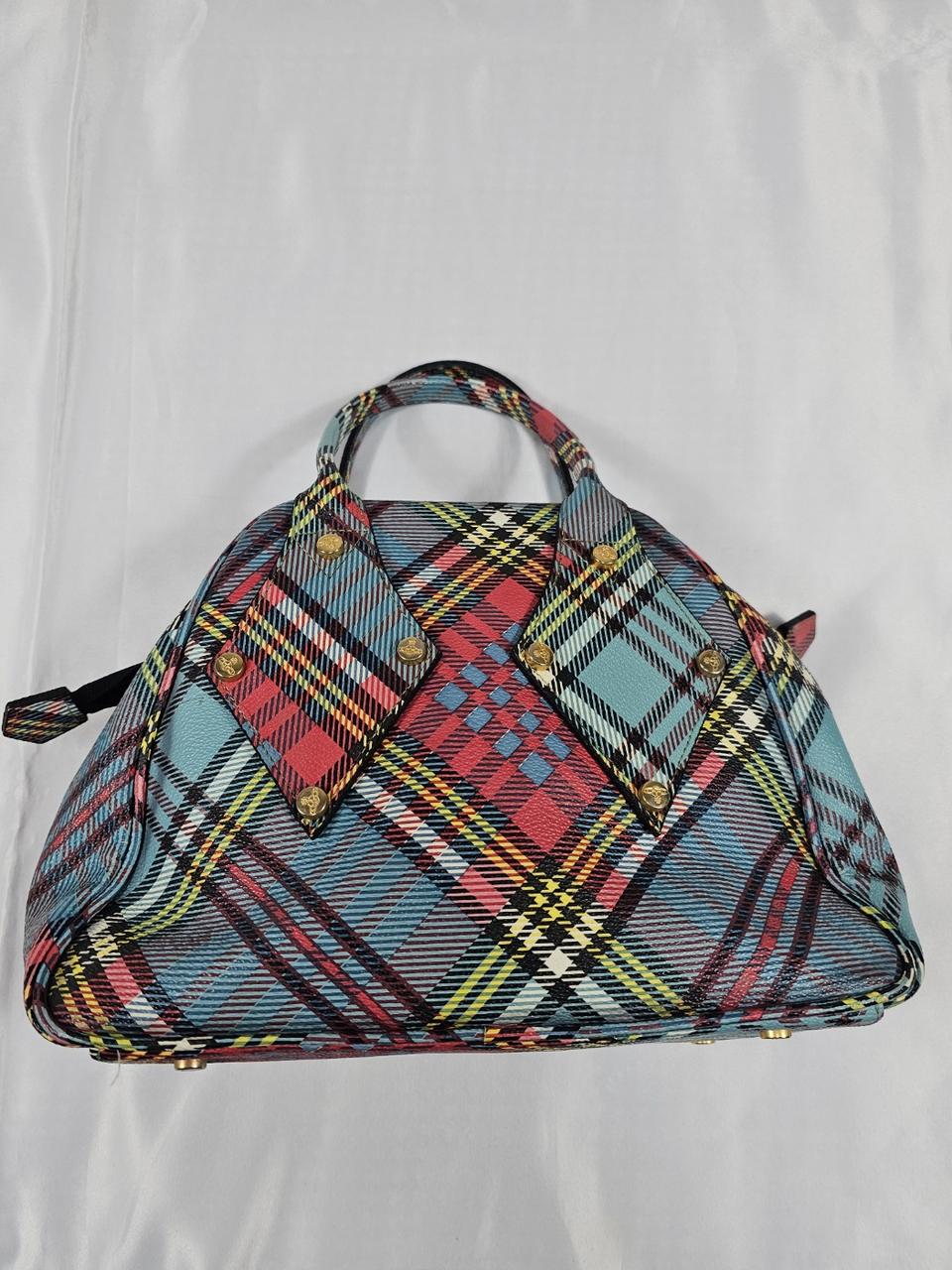 비비안웨스트우드토트백