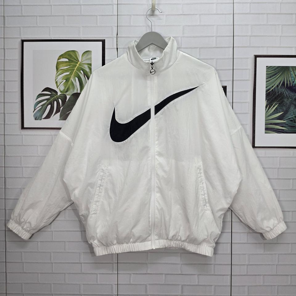 나이키 에센션 우븐 집업 자켓 바람막이 M 사이즈