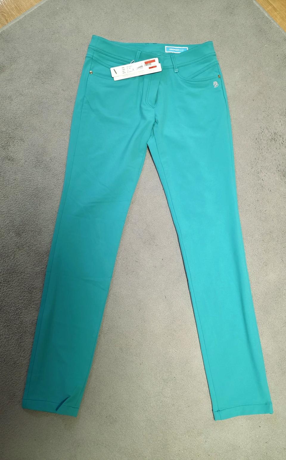 이동수 여성 약기모 골프바지 새거 70