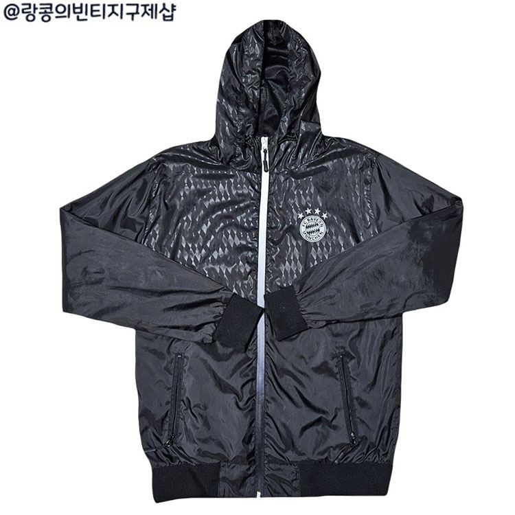 바이에른 뮌헨 스트릿 바람막이 자켓