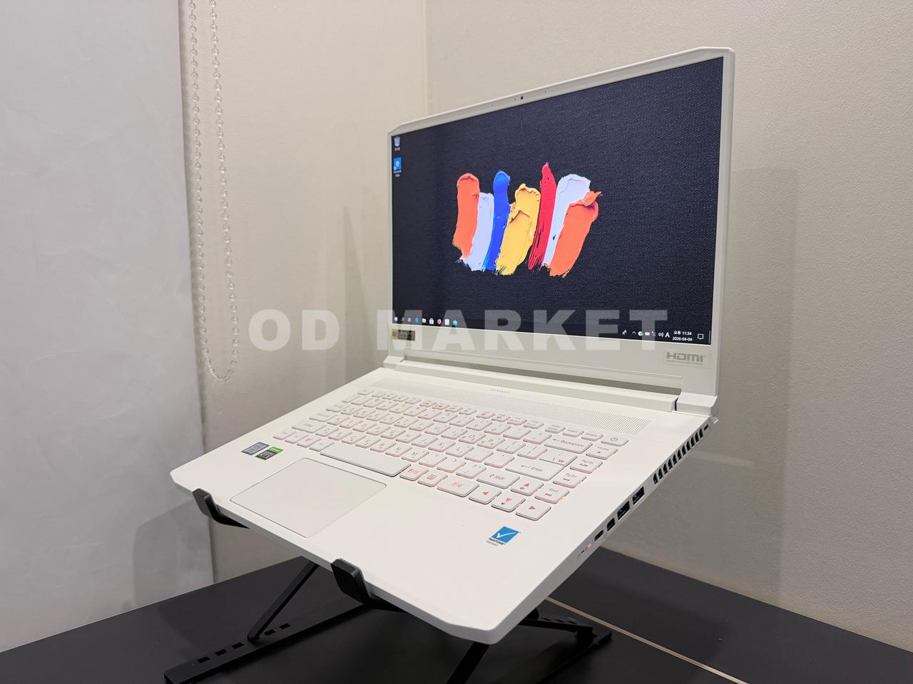 에이서 게이밍 노트북(RTX2080,4K,32G/1T)