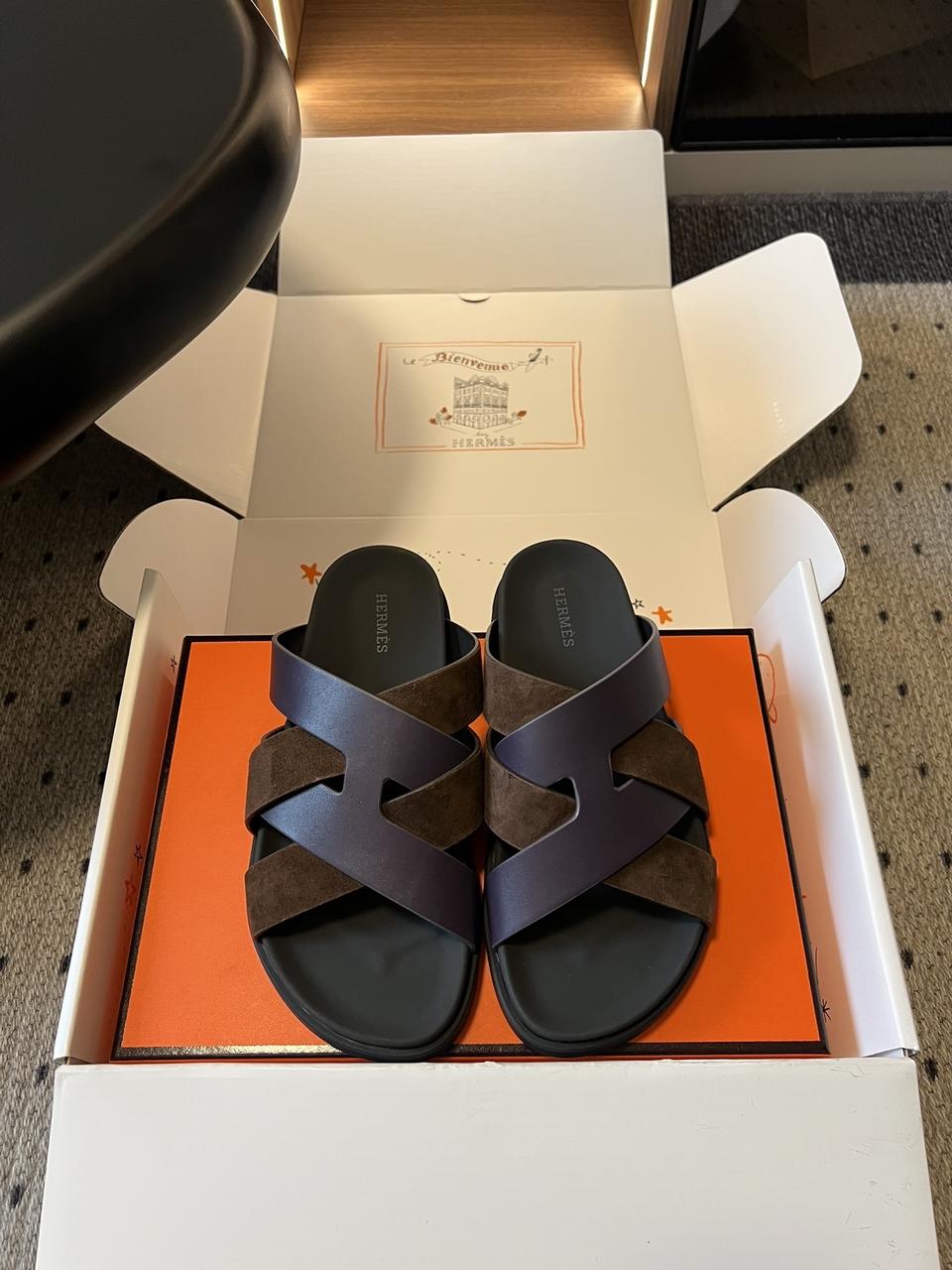 에르메스 Kazimir 샌들
