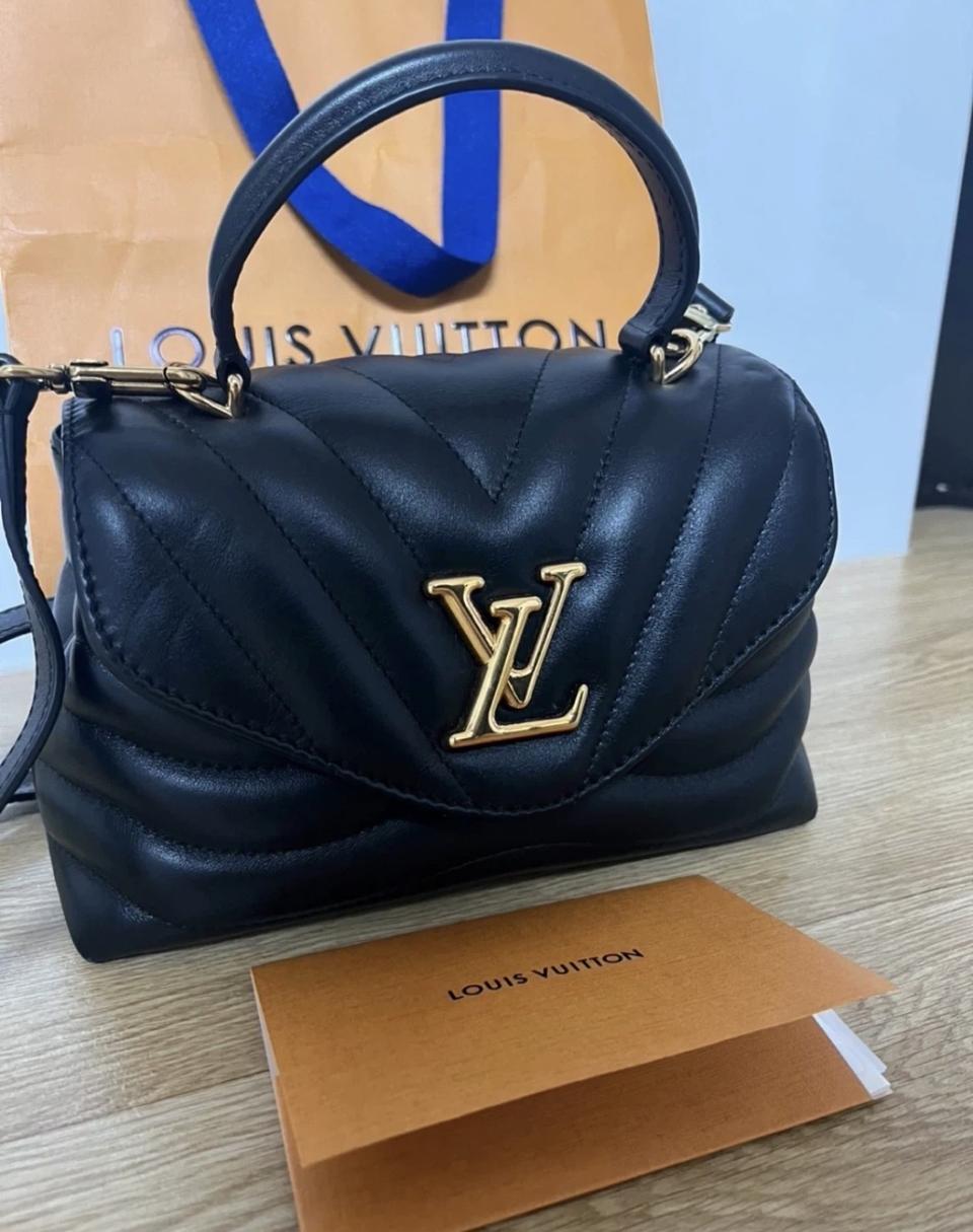 새상품 루이비통 홀드미 탑핸들 크로스백