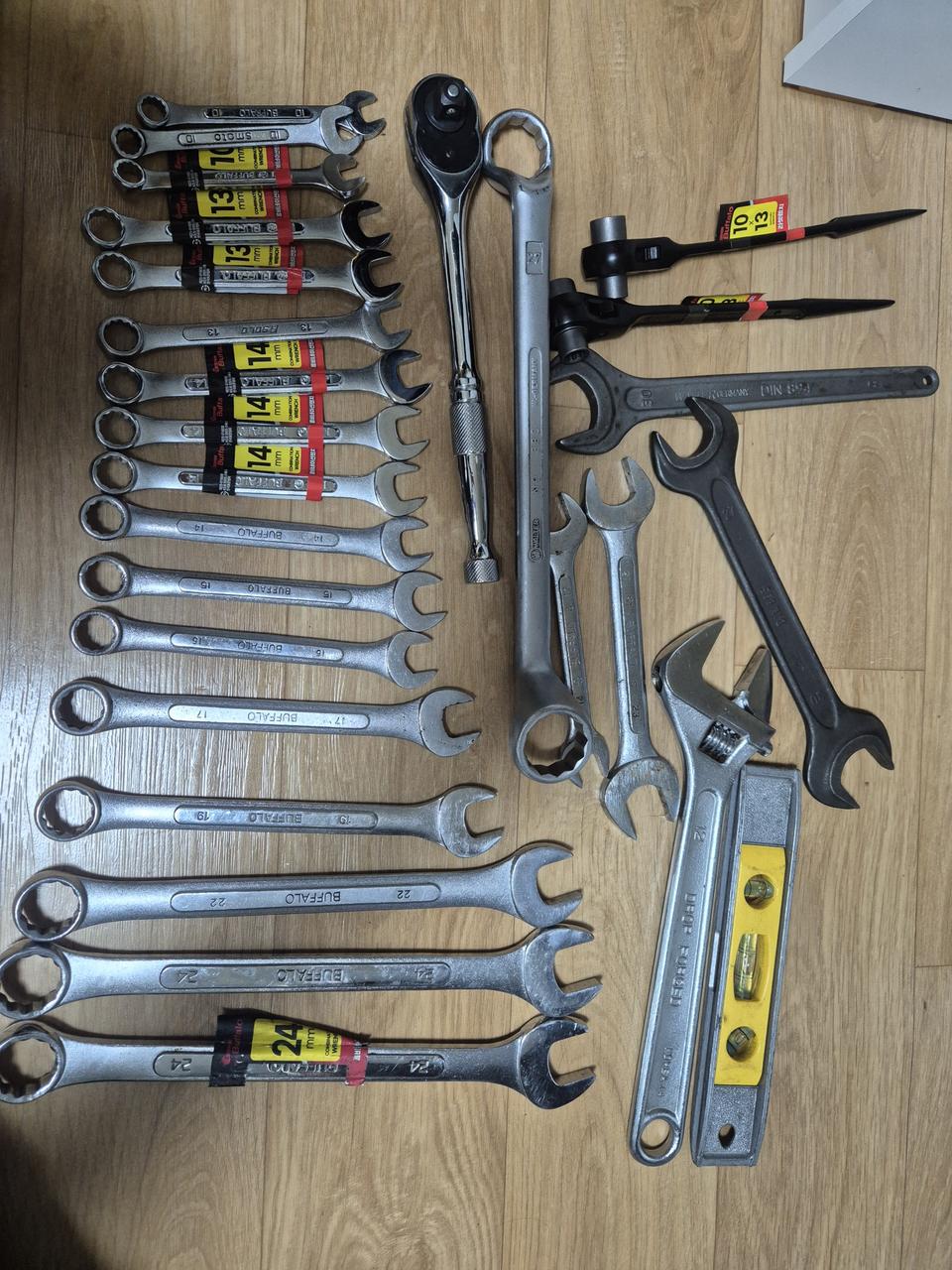 수공구  정품  버팔 및 스마토등등 미사용공구등 중고공구
