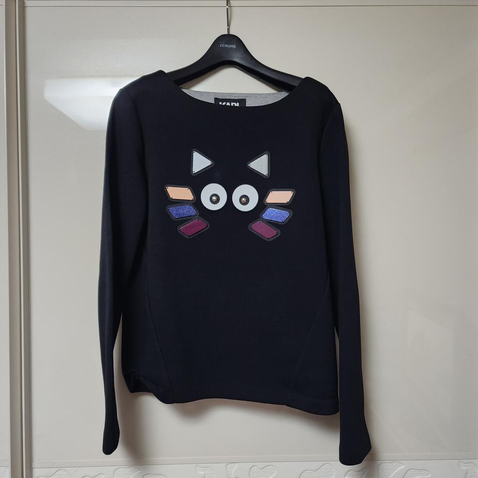 피렌체 THE MALL 칼 라거펠트 슈페트 아이콘 맨투맨 S