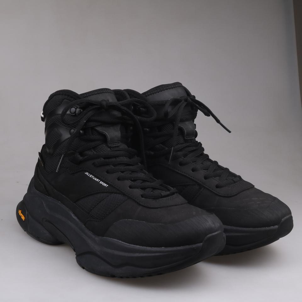 질스튜어트 스포츠 뉴욕 스니커즈 판매합니다.(250)6326