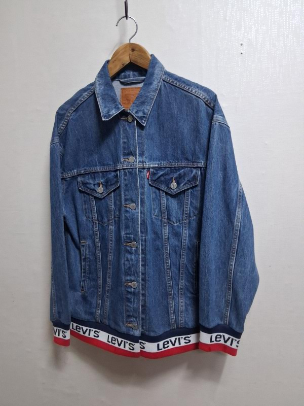 리바이스 프리미엄 데님 청쟈켓 로고 테이프 배색 표기S66까지 오버하게