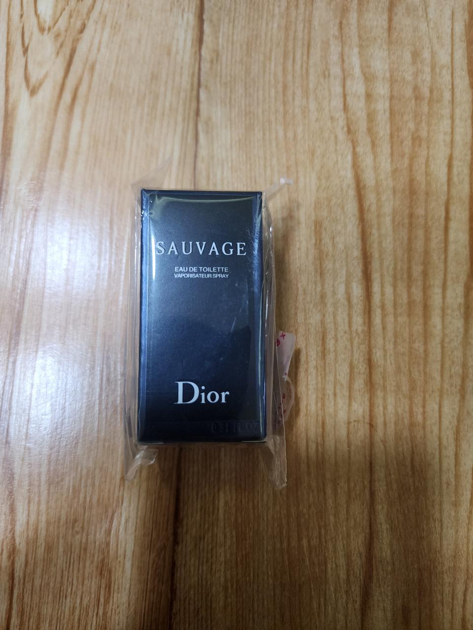 디올 소바쥬 오 드 뚜왈렛 새상품 10ml