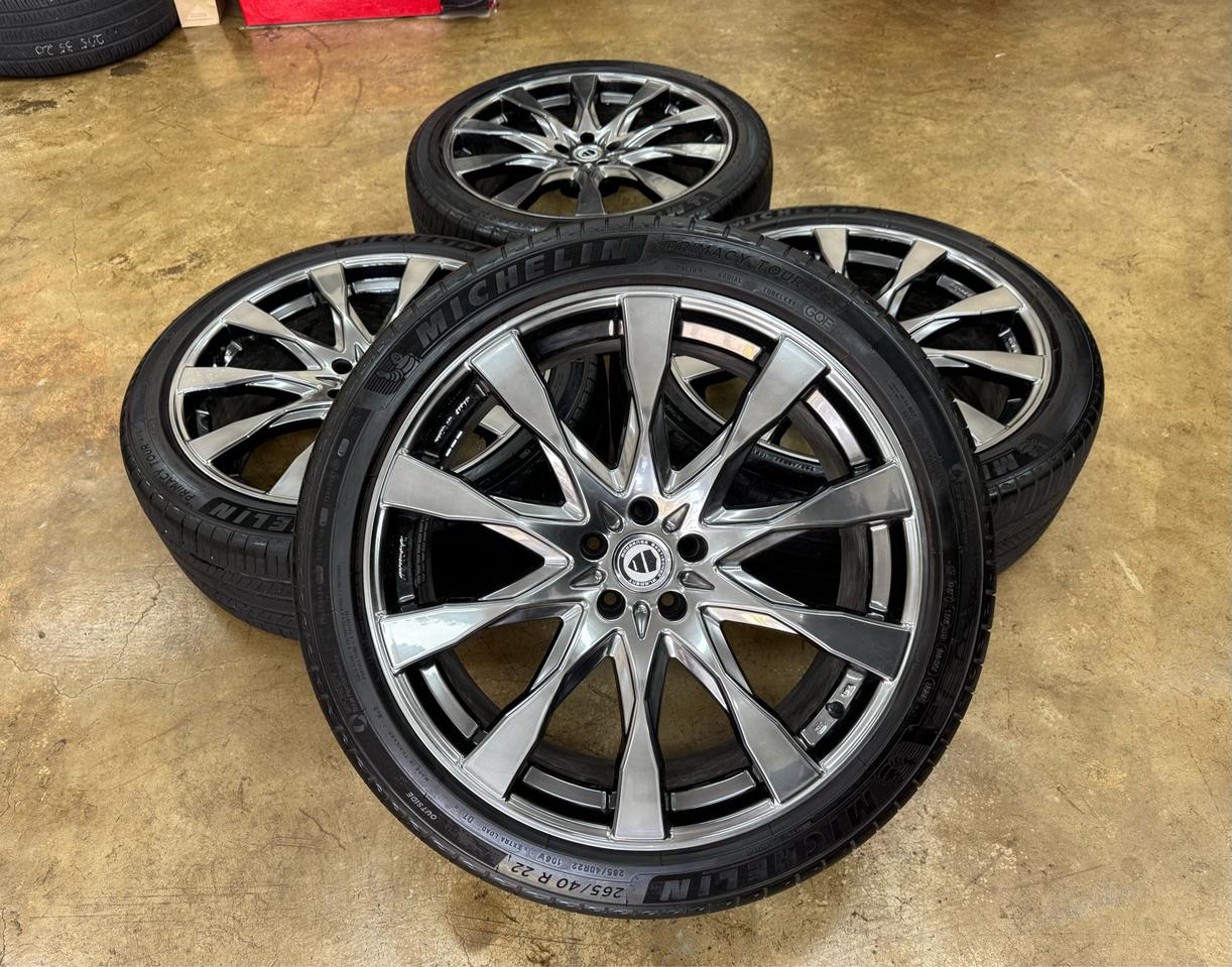 워크 22인치 정품 휠 타이어 팝니다(2654022)