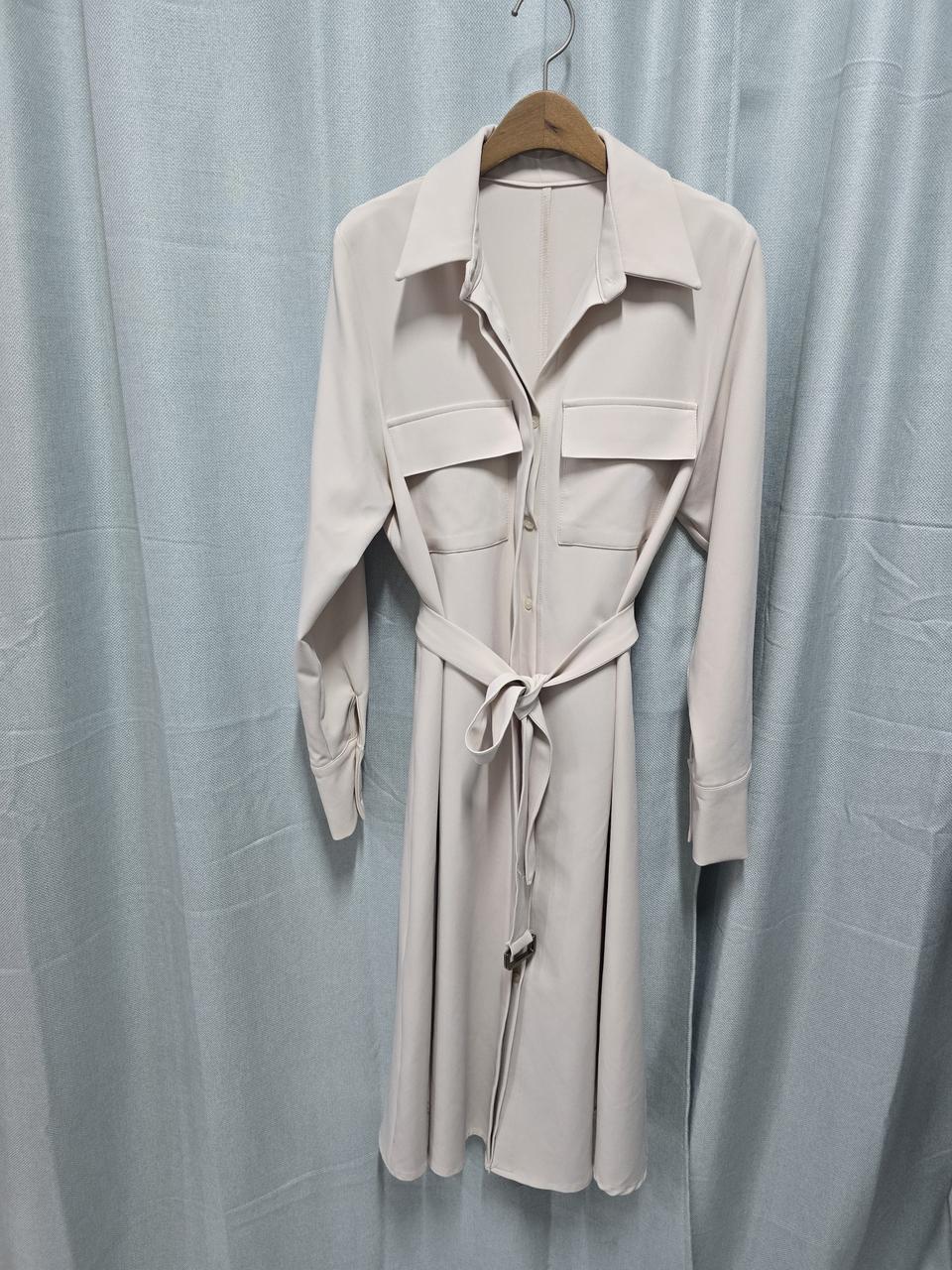 연베이지 카라 원피스 프리