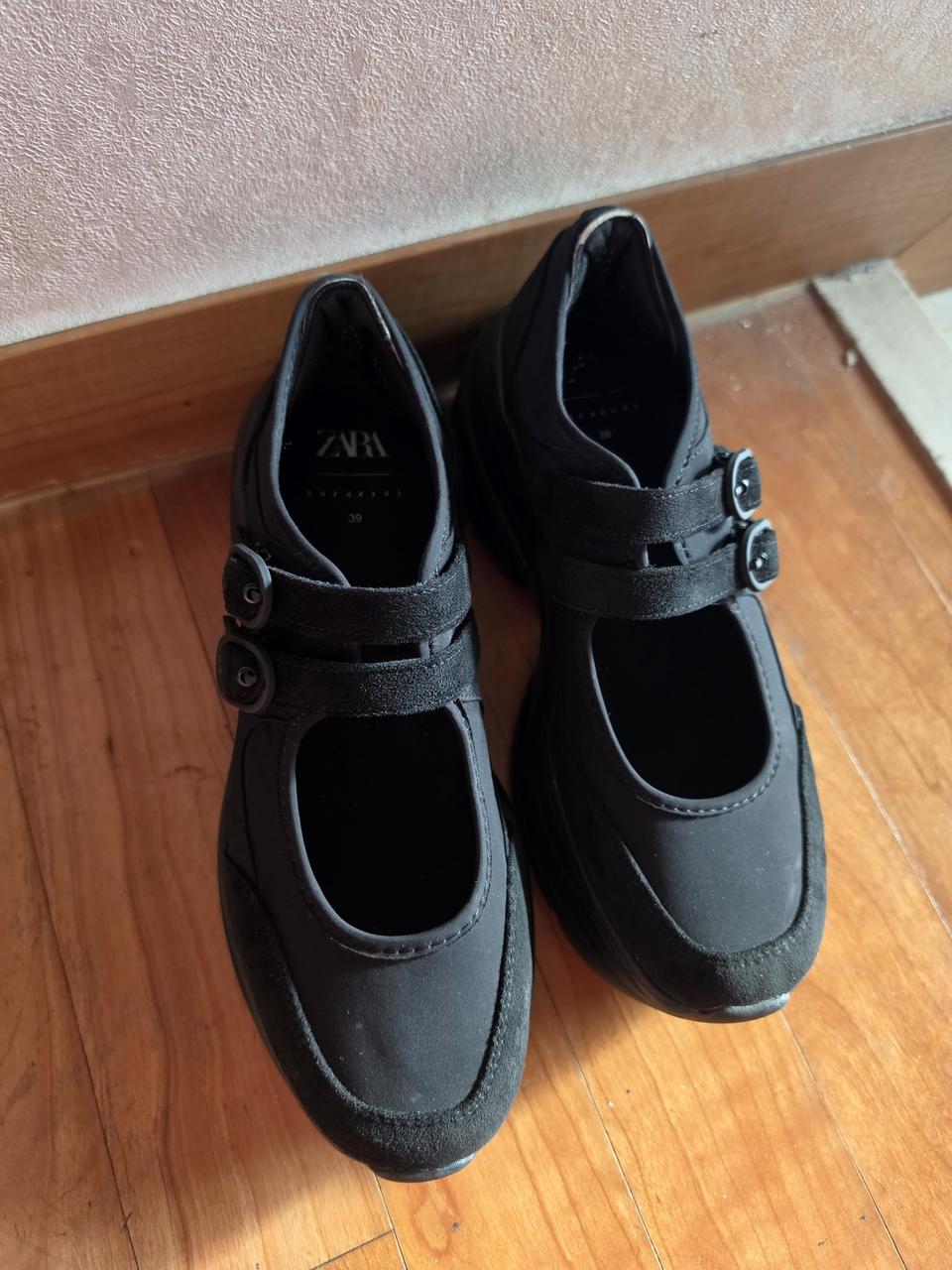 자라 청키 버클 발레리나 슈즈