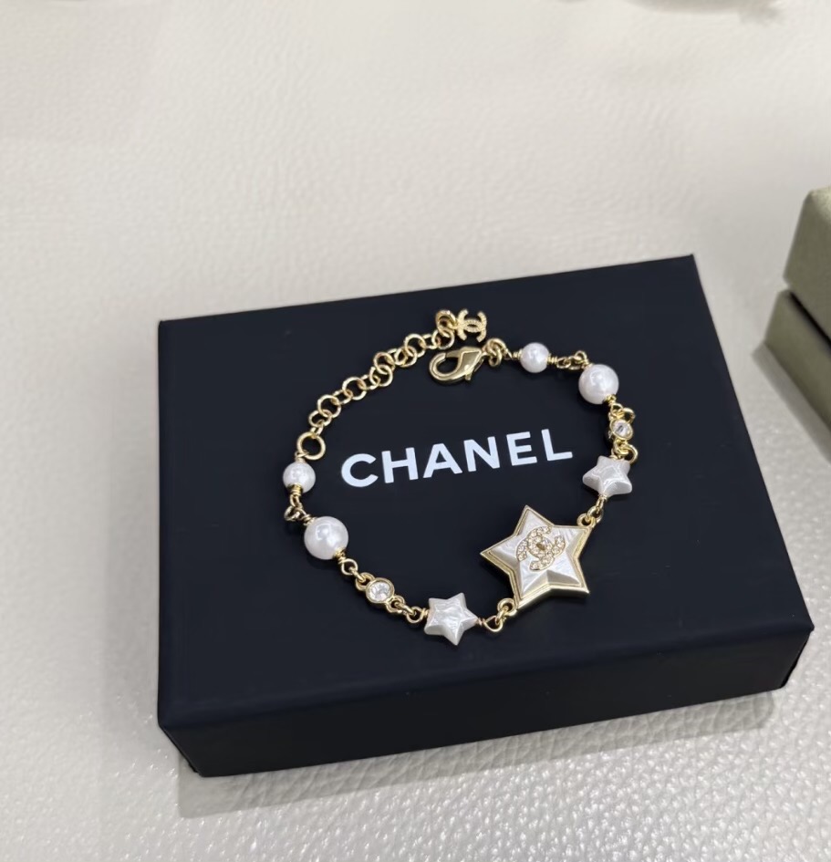 샤넬 팔찌