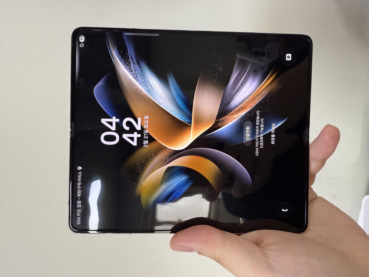 삼성 갤럭시폴드4 화이트 256G