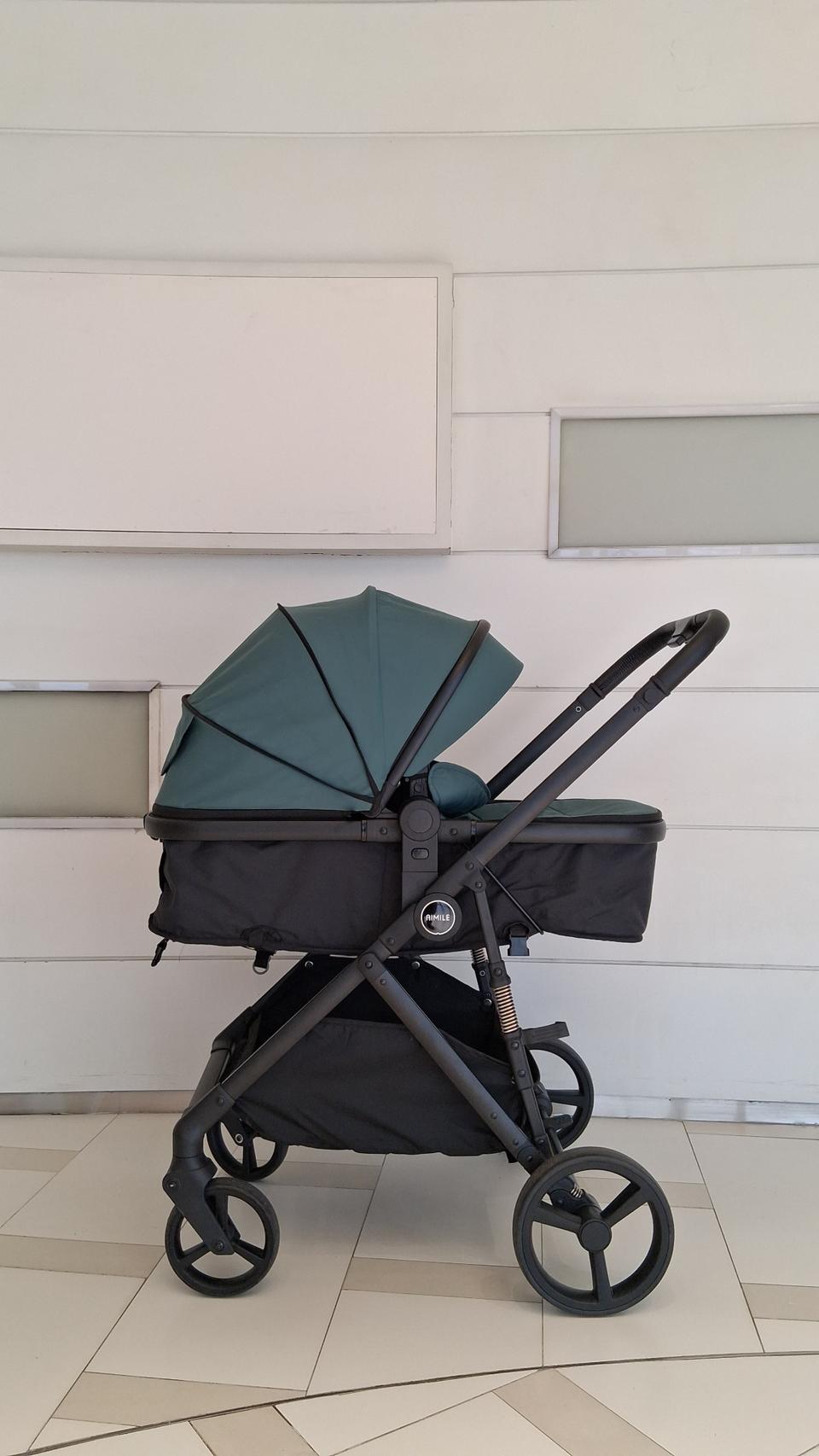 최고급 명품 럭셔리 디럭스 초경량 기내반입 유모차 에이미. 한번에 접혀