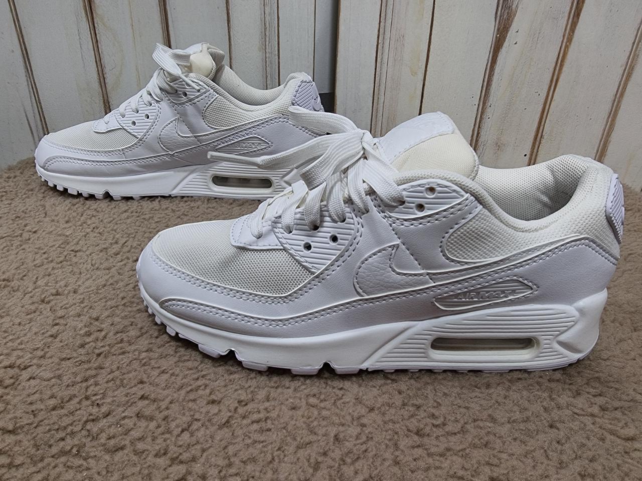 나이키 에어맥스90 (D133