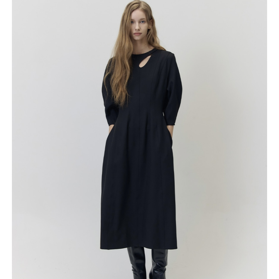 HAE BY HAEKIM 롱슬리브 벌룬 드레스