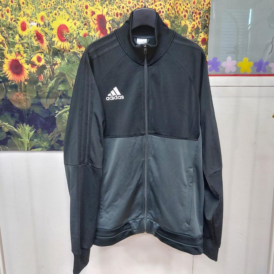 아디다스 트레이닝집업 남성용 110사이즈