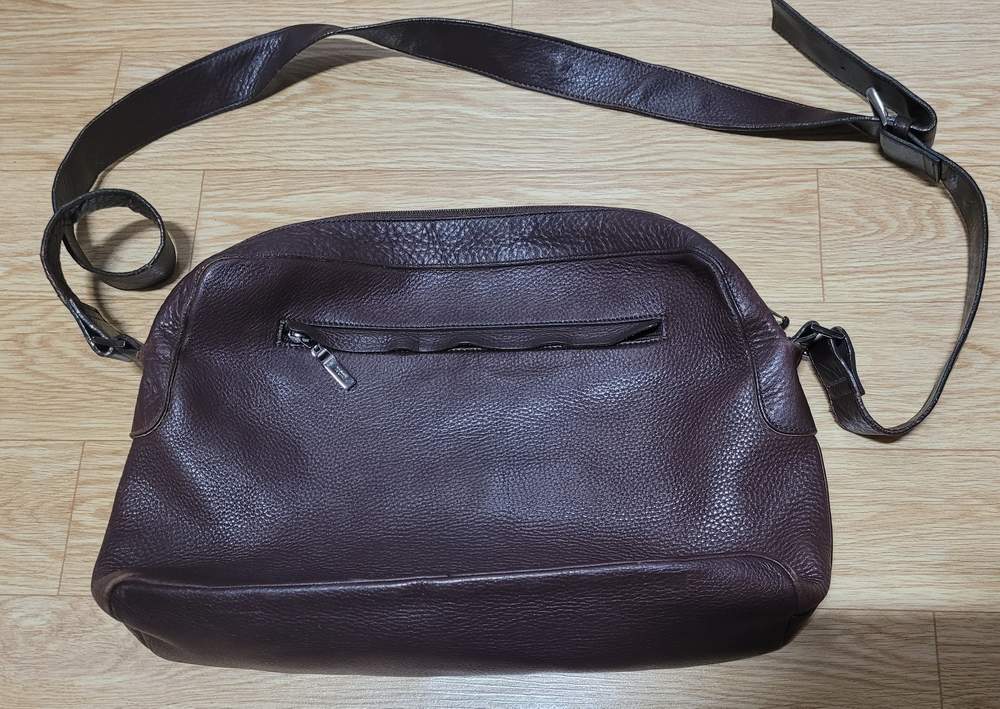 NOM 양가죽 크르스백