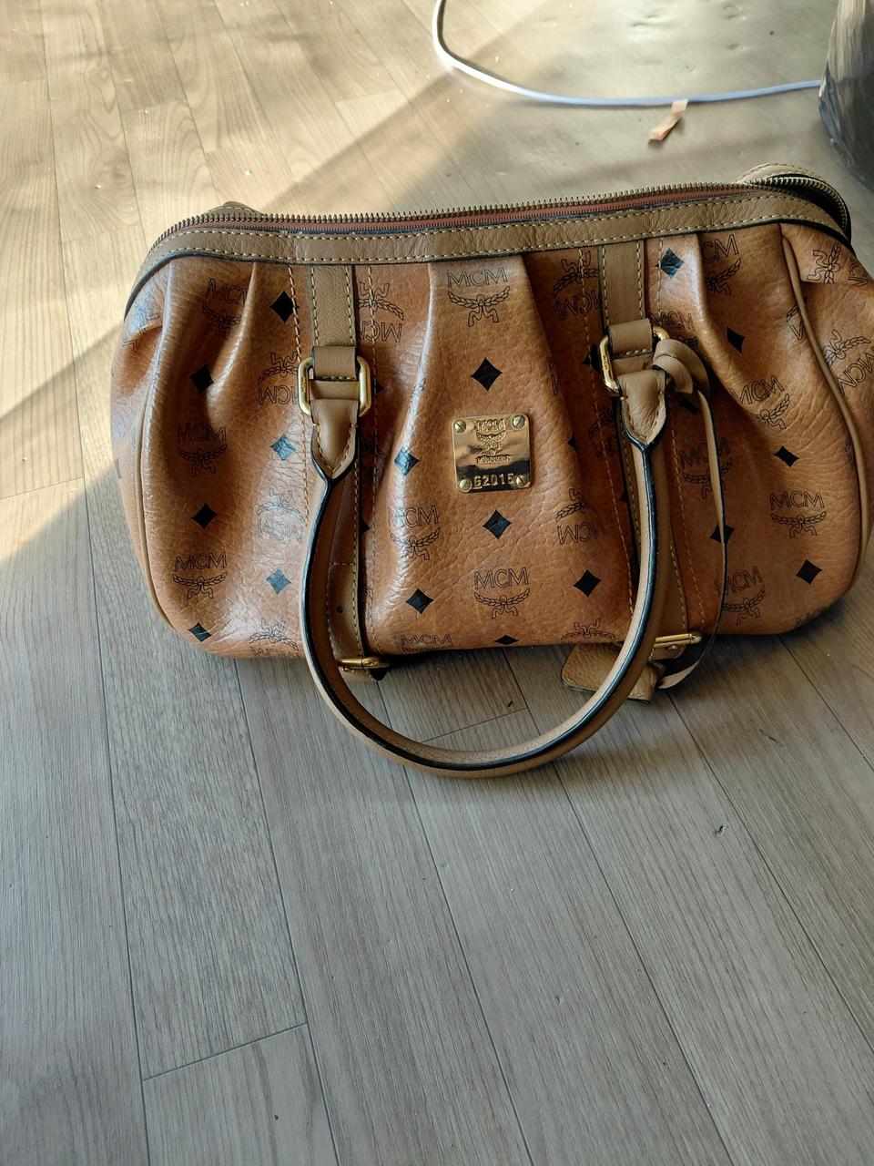 엠씨엠가방 택없음