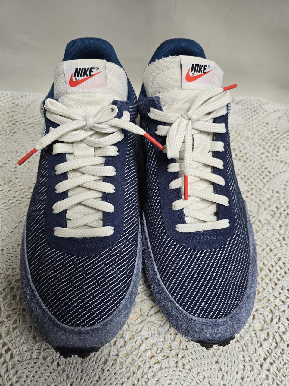 나이키 데일 윈드 79.  270